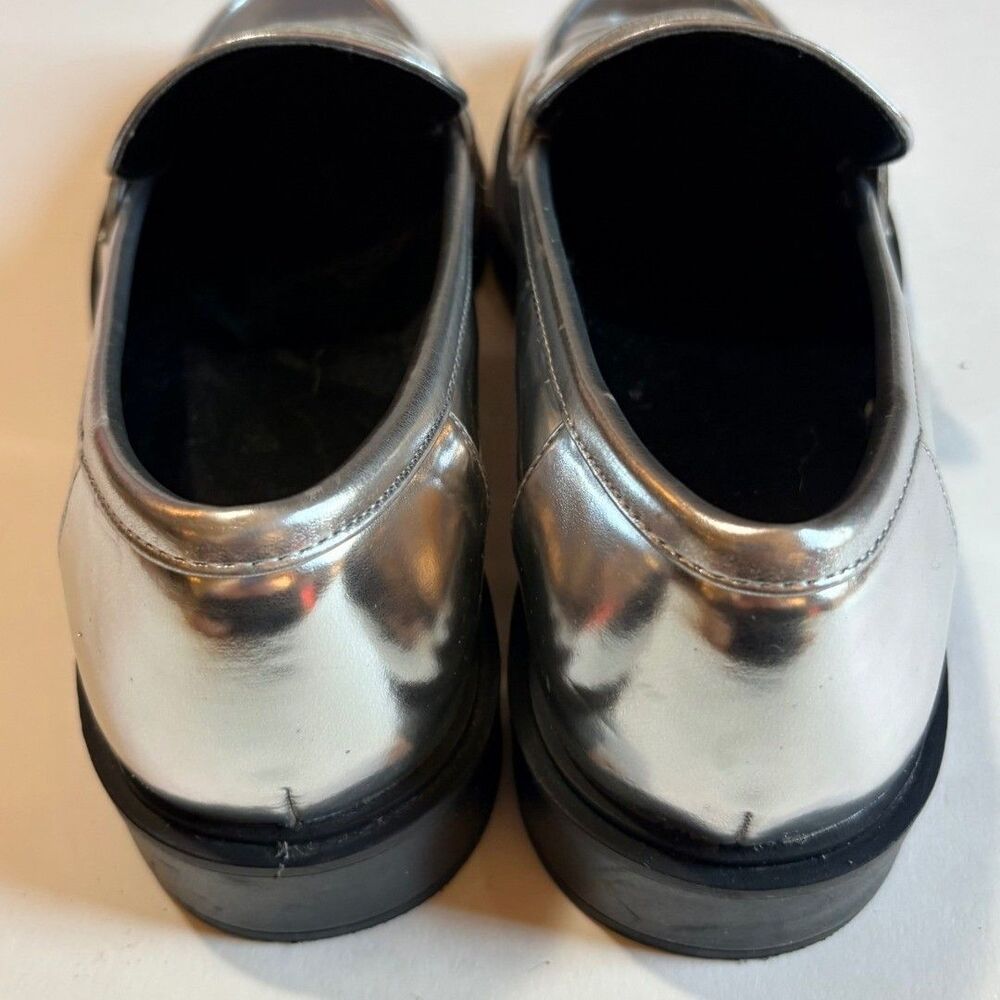 A New Day Women's Silver Penny Loafer Memory Foam Insole Flats 8 - NEW (w/o box) - Picture 8 of 10